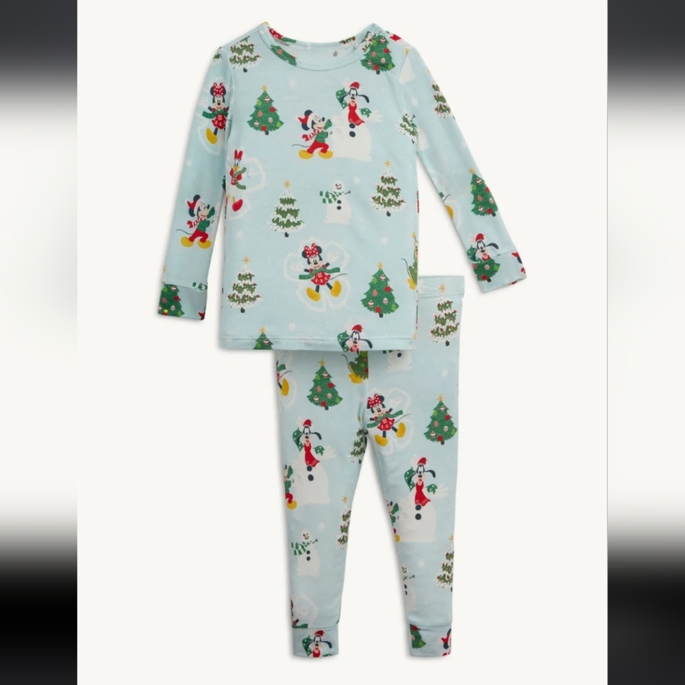 NWT Magnetic Me Christmas Pajamas